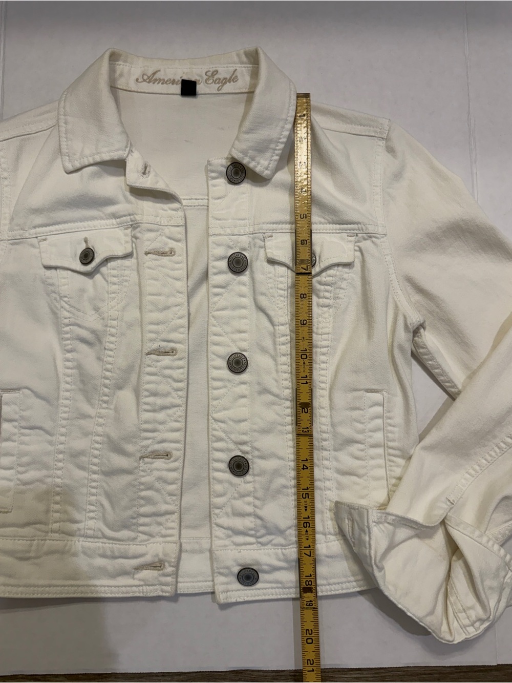 American Eagle white cotton denim, jean jacket size medium - Picture 9 of 9